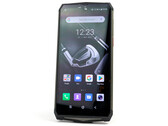 Review de Blackview BV9100 - Enorme smartphone con batería de 13.000 mAh