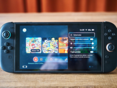 La Switch 2 se puso oficialmente a disposición de los consumidores el 4 de junio. En la imagen, una fotografía de la Nintendo Switch 2. (Fuente de la imagen: Hannes Brecher / Notebookcheck)