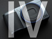 Ricoh podría lanzar la GR IV antes de finales de 2025 junto con una cámara compacta GR monocroma