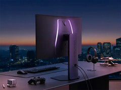 El LG UltraGear OLED 32GX870A se basa en el UltraGear OLED 32GS95UE con un soporte de software superior y puertos más versátiles. (Fuente de la imagen: LG)