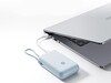 Con una capacidad de 10.000 mAh, carga teléfonos y ordenadores portátiles.