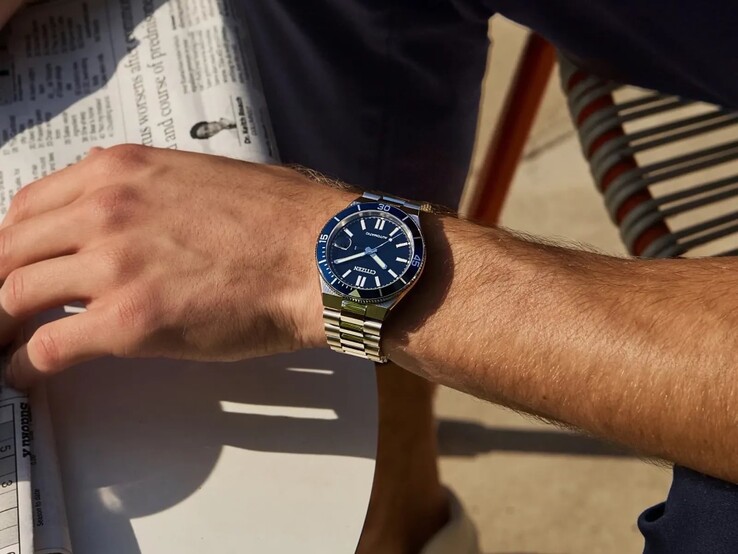 Citizen NJ0230-59L con esfera azul intenso