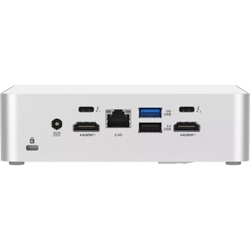 Dispone de dos puertos HDMI (Fuente de la imagen: Asus)