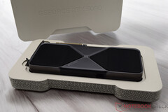 La RTX 5090DD es una variante sólo para China de la RTX 5090 que se muestra aquí (fuente de la imagen: Notebookcheck)