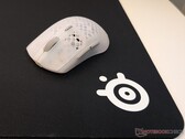 Reseña del ratón para juegos SteelSeries Aerox 3 Wireless Gen 2 y la alfombrilla QcK Heavy