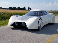 El ponente principal de la Conferencia Automovilística de la SPE de 2025 hablará sobre la fabricación de automóviles con materiales compuestos que emitan menos CO2. (Fuente de la imagen: Casey Putsch)