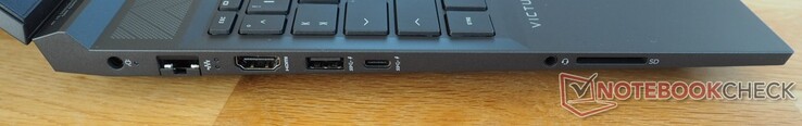 Lado izquierdo: conexión de alimentación, RJ45-LAN, HDMI 2.1, USB-A 3.0, USB-C 3.0 (incl. DisplayPort), puerto de audio, lector de tarjetas