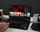 Asus TUF Gaming A14 con SteamOS 3.9 junto a una Steam Deck