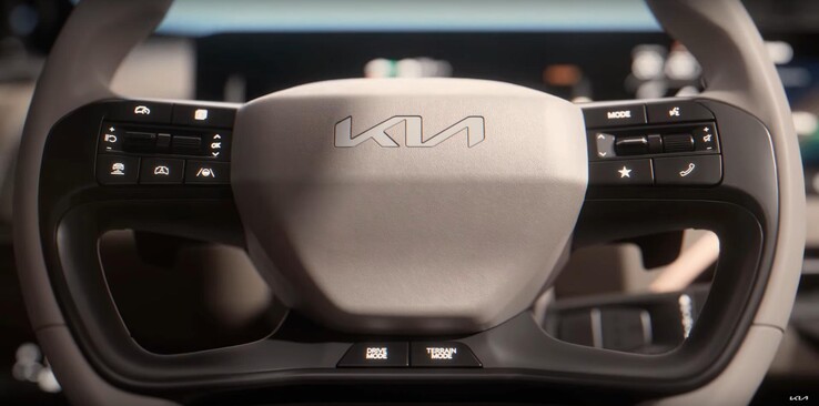 Los botones táctiles del volante son un esquema de control ideal para minimizar las distracciones. (Fuente de la imagen: Kia Worldwide)
