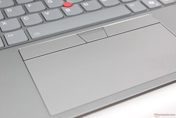 Uno de los pocos modelos de portátil con dos estilos diferentes de touchpad para configurar