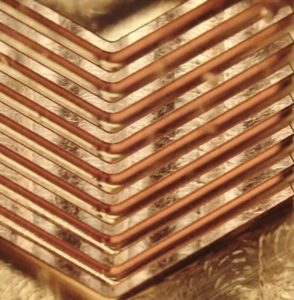 Termosifón Noctua con canales en forma de V. (Fuente de la imagen: Noctua en X)