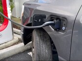 El F-150 Lightning puede utilizar Supercargador selecto con un adaptador Magic Dock (imagen: Reddit)