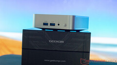 Según los informes, el Geekom AE7 será una variante diferente del mini PC A7 ya disponible (Fuente de la imagen: Notebookcheck)