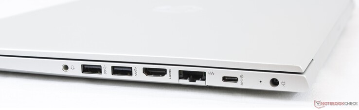 Derecha: 3.5 mm combo audio, 2x USB 3.1 Gen. 1 Tipo-A, HDMI 1.4b, Gigabit RJ-45, , USB 3.1 Tipo-C con DP y PD