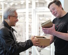 Jensen Huang entrega a Elon Musk uno de los primeros ordenadores de sobremesa compactos Nvidia DGX Spark diseñados para el desarrollo de modelos de IA. (Fuente de la imagen: Nvidia)