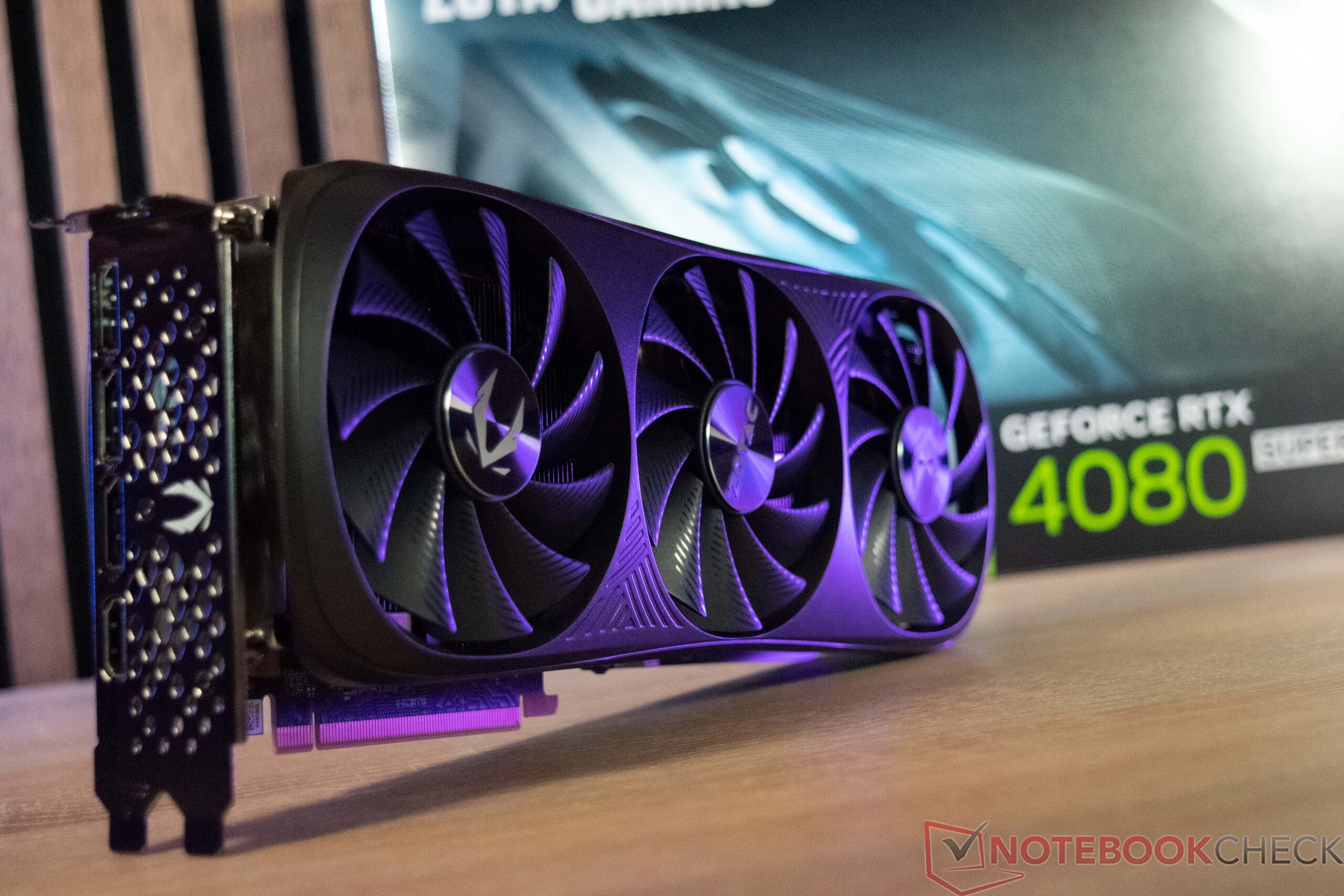 Nvidia GeForce RTX 4080 Super 16 GB a examen: Mayor rendimiento por el  mismo dinero - promesas, promesas  -  Analisis