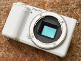 La Sony ZV-E10 II está aparentemente bien encaminada para refrescar la conpacta gama sin espejo APS-C de Sony. (Fuente de la imagen: Sony) 