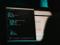 CrowdStrike informa de que las intrusiones centradas en la nube se han disparado un 136% en medio del aumento de los ataques impulsados por IA y vishing (Fuente de la imagen: Mika Baumeister, Unsplash)