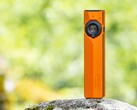 La linterna Olight ArkPro Ultra llega en un nuevo color naranja ámbar.