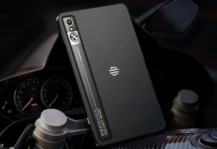 La RedMagic Gaming Tablet 3 Pro cuenta con un panel OLED de 165 Hz (Fuente de la imagen: RedMagic)