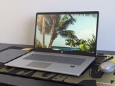 Análisis del portátil HP 17t-cn500: Pantalla grande para multimedia básico