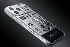 La edición de 2007 del Apple iPhone 17 Pro contiene una pieza de una placa base del primer iPhone.