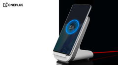 El cargador inalámbrico OnePlus Warp Charger 50 puede recargar el OnePlus 9 Pro en menos de una hora. (Fuente de la imagen: OnePlus)