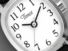 Los nuevos relojes Timex Cavatina Mini tienen esferas limpias y minimalistas.