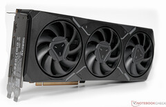 La AMD Radeon RX 7900 XT incorpora una GPU Navi 31 con 80 MB de Infinity Cache. (Fuente: Notebookcheck)