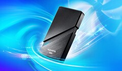Se dice que el Adata SE920 es significativamente más rápido que el Samsung T9, gracias al USB 4. (Imagen: Adata)