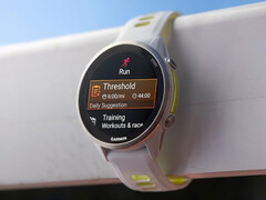 Dos de los smartwatches Forerunner de Garmin (FR970 en la imagen) reciben otra actualización beta. (Fuente de la imagen: Garmin)