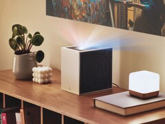 El proyector CineBeam S de LG (en la imagen) se puede encargar por adelantado en algunos países. (Fuente de la imagen: LG)