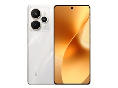 El Realme 15 estará disponible en tres colores, incluido el plata fluorescente (en la imagen). (Fuente de la imagen: Sudhanshu Ambhore)