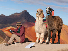 La antena parabólica Starlink Mini puede desplegarse en cualquier lugar. (Fuente de la imagen: SpaceX)