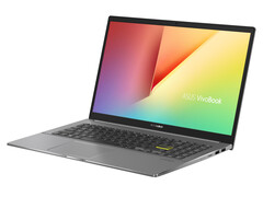 Asus VivoBook S15 S533EQ en revisión: Elegante todoterreno con debilidades de equipamiento