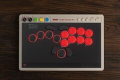 El nuevo Arcade Controller Pro de 8BitDo cuenta con una pantalla integrada con el software Ultimate incorporado.