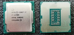 El Intel Core i7-11700K se mostró por detrás del AMD Ryzen 7 5800X en un primer análisis. (Fuente de la imagen: PCGamesHardware Forums)