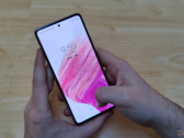 Se dice que Samsung tiene un enorme stock de smartphones sin vender (imagen vía propia)