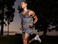 El brazalete Helio de Amazfit se puede encargar por adelantado en varios países de la UE. (Fuente de la imagen: Amazfit)