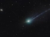 La larga cola y la anticola secundaria del cometa 3I/ATLAS