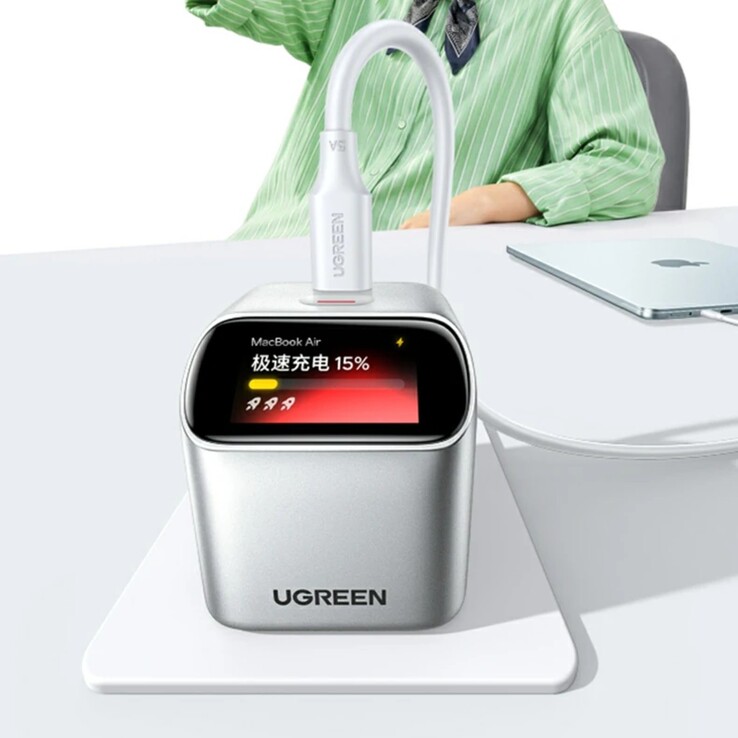 El cargador Ugreen X740 45W GaN puede identificar su iPhone o MacBook Air