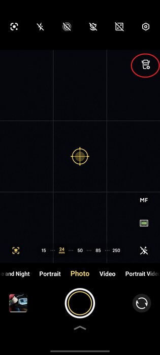 El icono del teleconvertidor en la aplicación de la cámara es un práctico atajo en la mayoría de los modos.