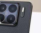 Parece que el Xring O1 del Xiaomi 15S Pro está a la par con el Snapdragon 8 Elite del Xiaomi 15 Pro en AnTuTu. En la imagen: el nuevo teléfono. (Fuente de la imagen: Lu Weibing)