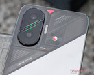 El Poco F7 debería ser comparativamente asequible para un smartphone con un chipset Snapdragon 8s Gen 4 y 12 GB de RAM. (Fuente de la imagen: Notebookcheck)