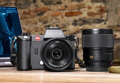 La sucesora de la Leica SL2 (en la imagen) se presentará próximamente. (Imagen: Leica)