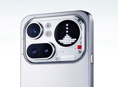 El Nothing Phone (4a) Pro tiene una parte trasera de aluminio.