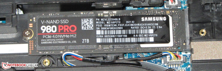 Un SSD NVMe sirve como unidad del sistema.