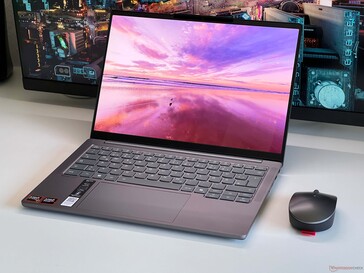 ...el IdeaPad Pro 5 14 tiene la nueva pantalla OLED. (Fuente de la imagen: Notebookcheck)