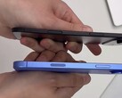 El "17 Air" (arriba) junto a otro iPhone. (Fuente de la imagen: Majin Bu vía X)