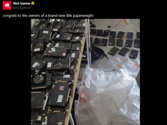Una pila masiva de hardware tramposo Heino 2.0 DMA PCIe para Valorant